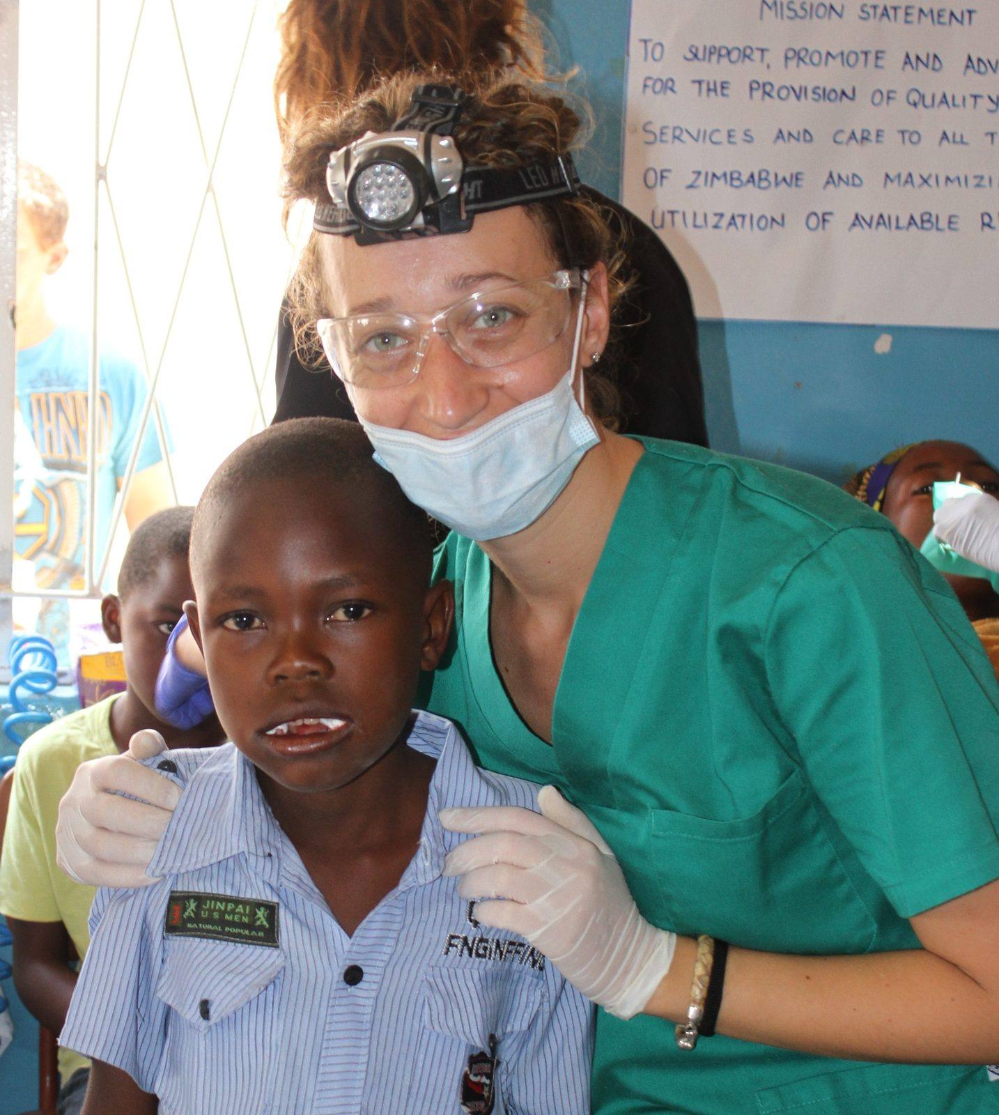 Sonrisas para Zimbabwe, dicembre 2012
