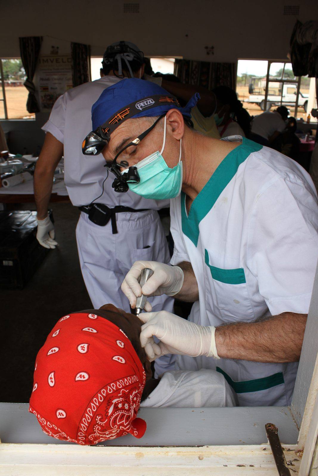 Sonrisas para Zimbabwe, dicembre 2012