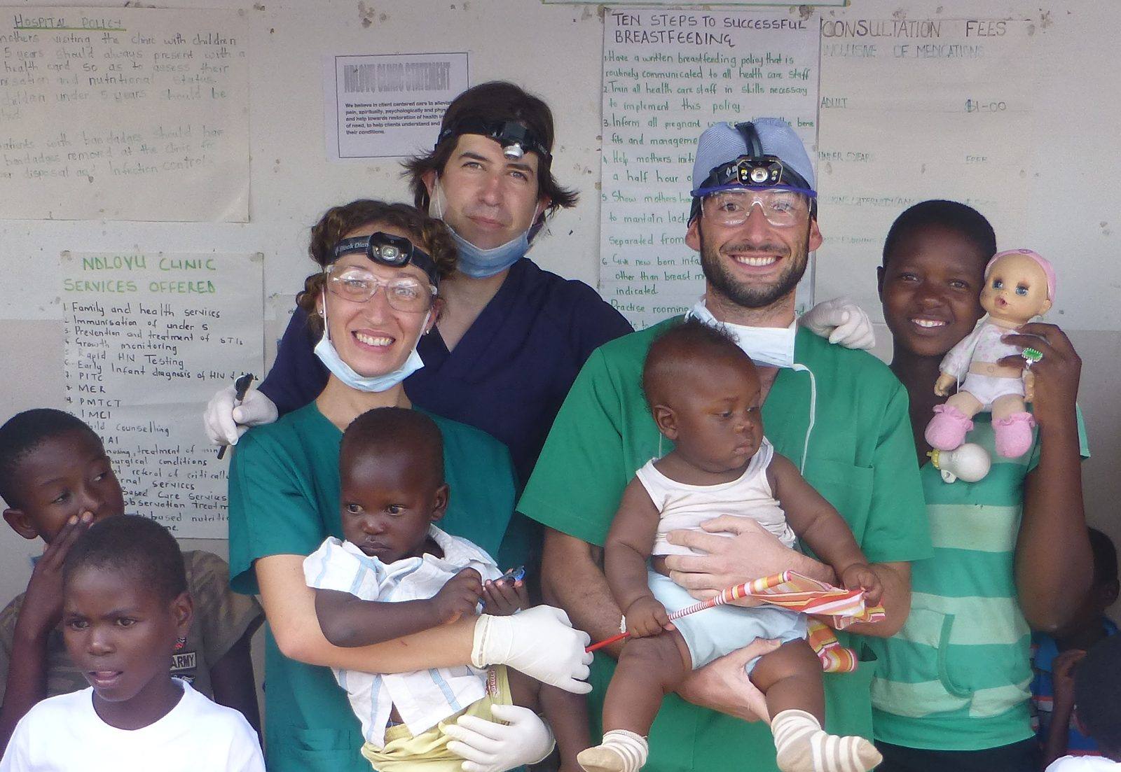 Natalia, Diego e Alberto — Sonrisas para Zimbabwe, dicembre 2012