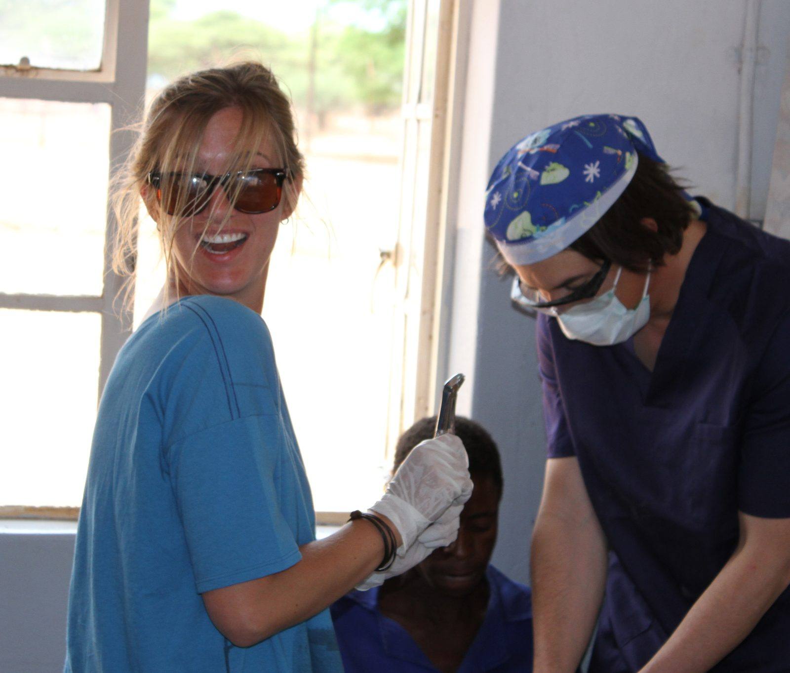 Sam e Diego — Sonrisas para Zimbabwe, dicembre 2012