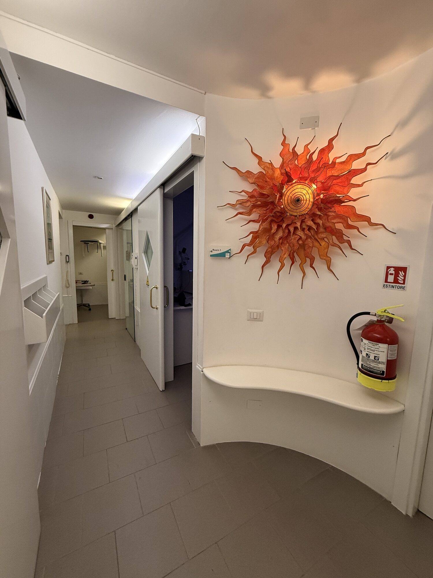 Il corridoio verso le sale operative