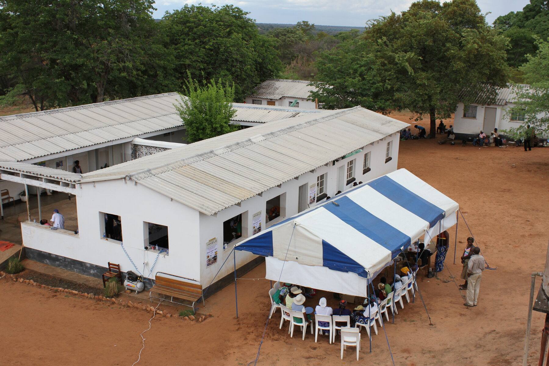 Una delle cliniche rurali del Matabeleland