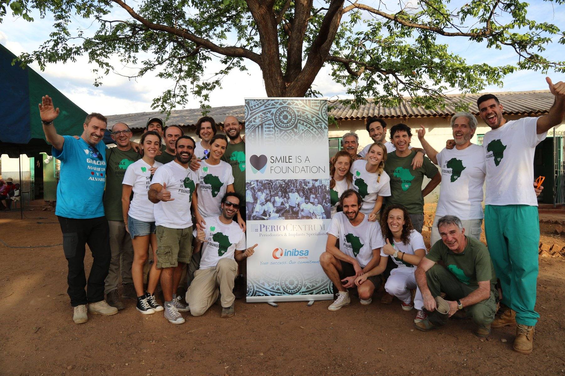 Il team di Smile is a Foundation, 2016