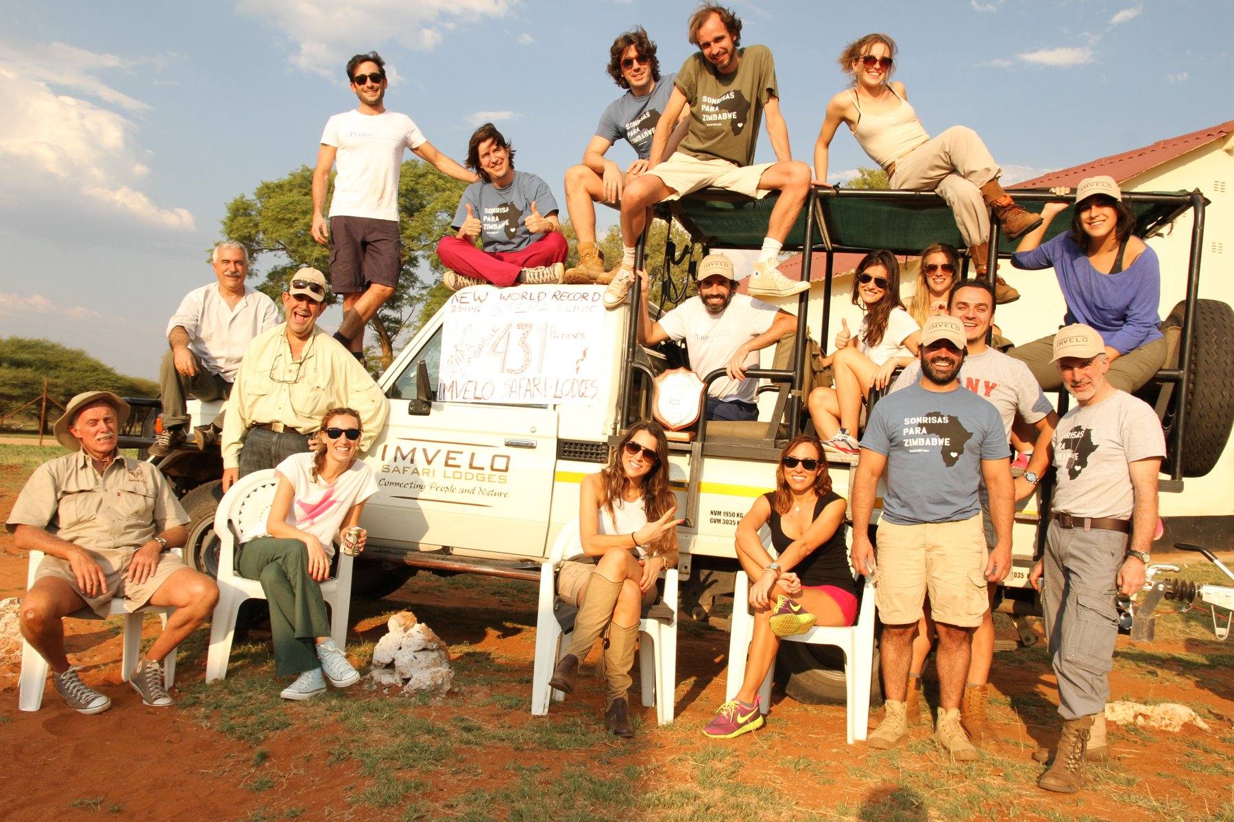 Il team a Sipepa, 25 novembre 2014